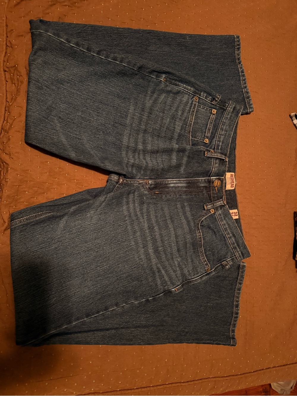 RedHead Men's Relaxed Fit Jeans in Blue Denim